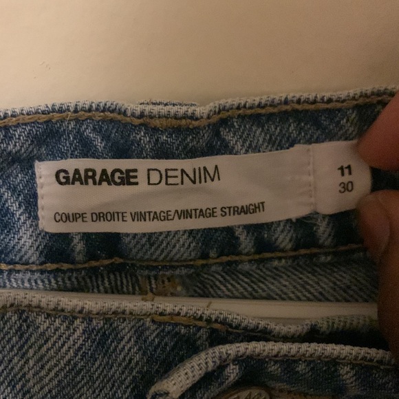 Garage Denim - Picture 3 of 4